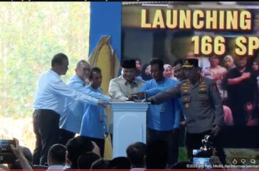 Kelakar Prabowo Ada WNA Saat Panen Jagun - Nanti Dia Tahu Rahasia Kita